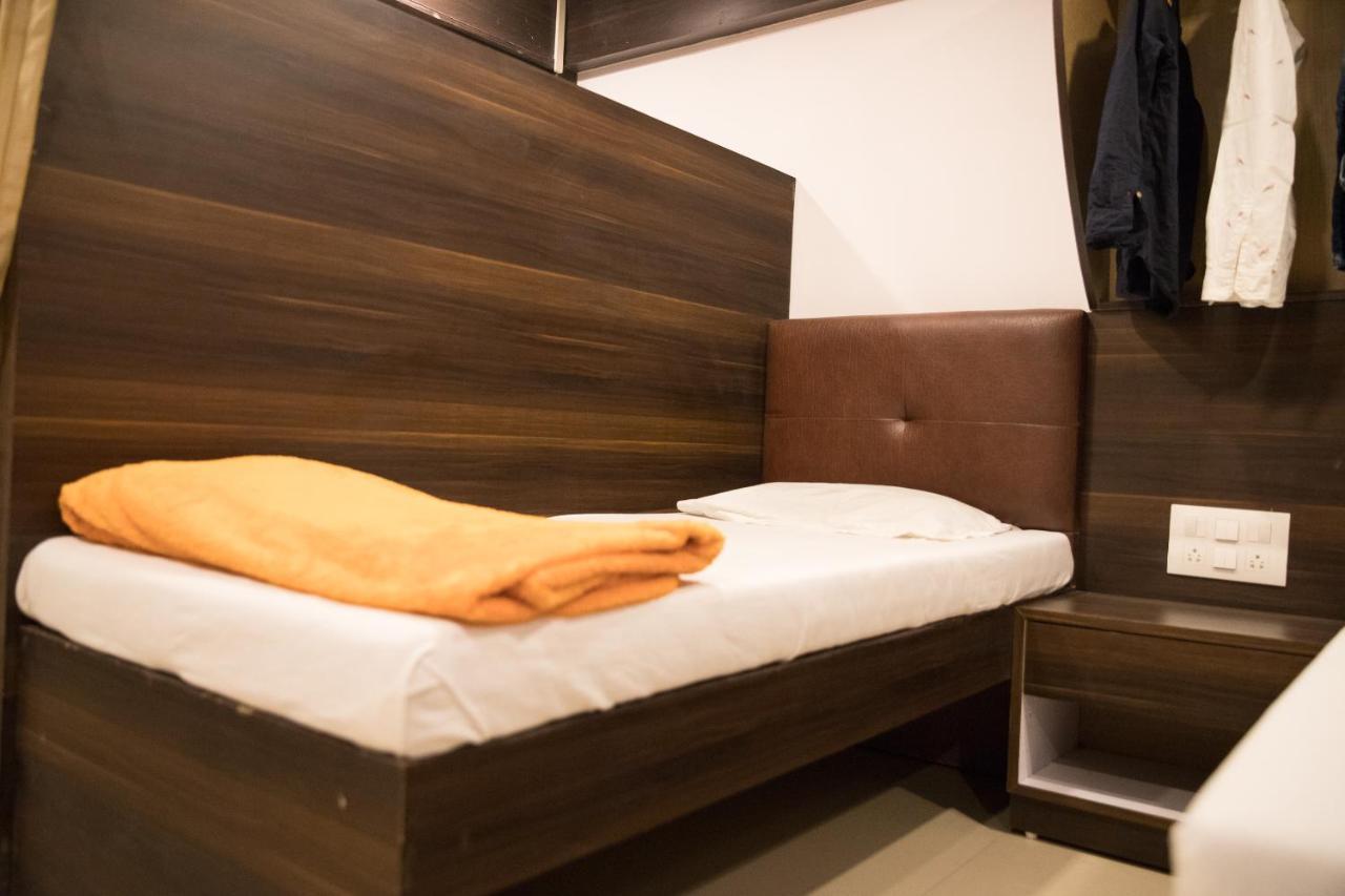 Hotel Alibaba מומביי מראה חיצוני תמונה