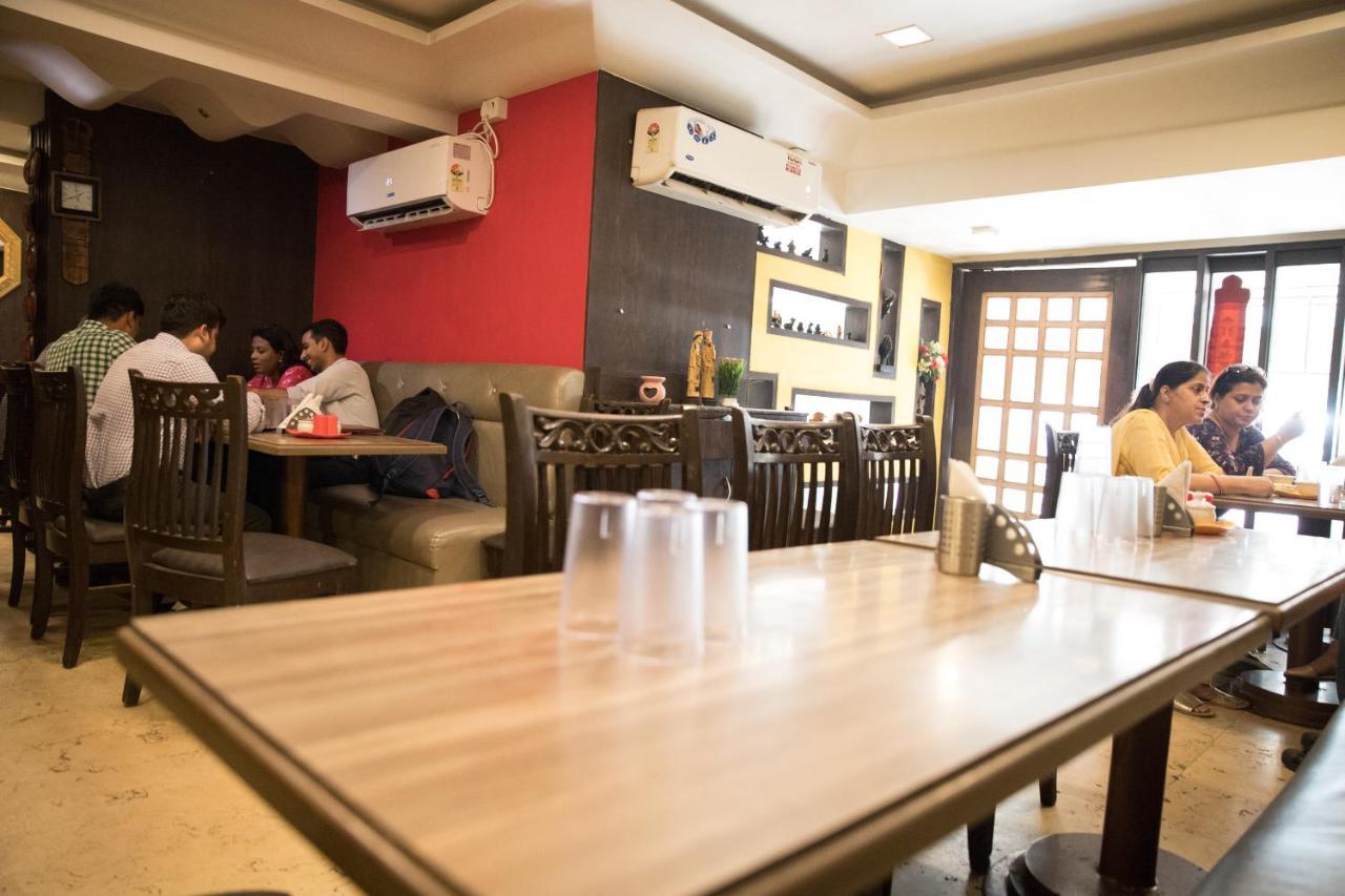 Hotel Alibaba מומביי מראה חיצוני תמונה